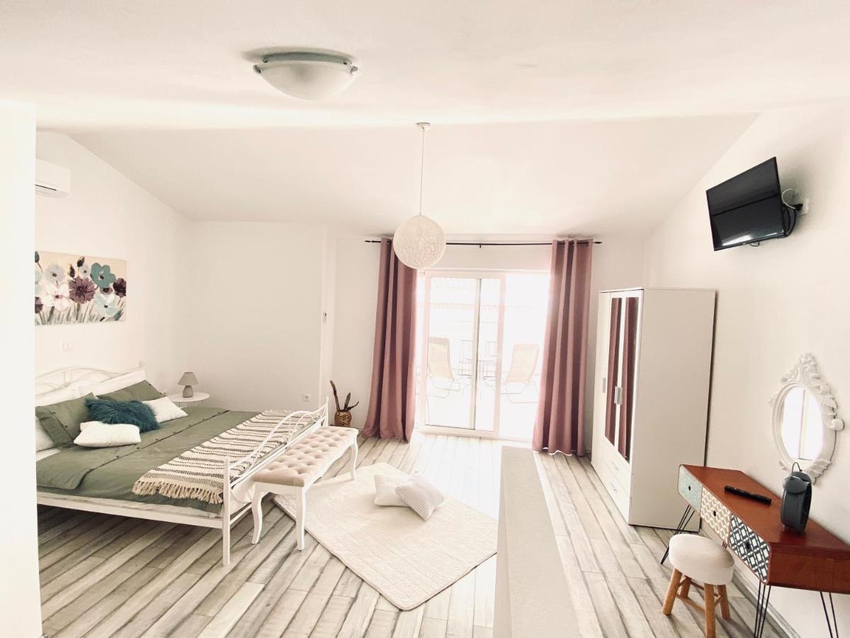 Apartment Valentina Klenovica Exteriér fotografie