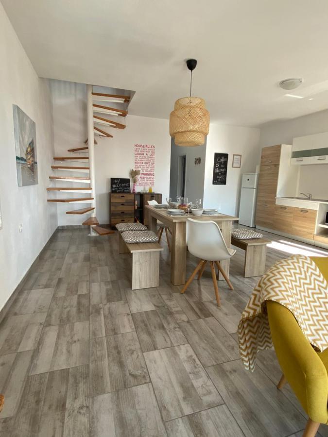 Apartment Valentina Klenovica Exteriér fotografie