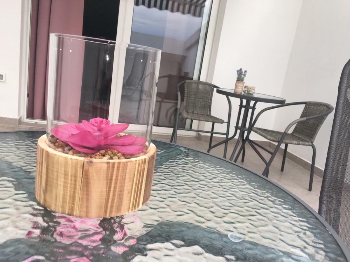 Apartment Valentina Klenovica Exteriér fotografie